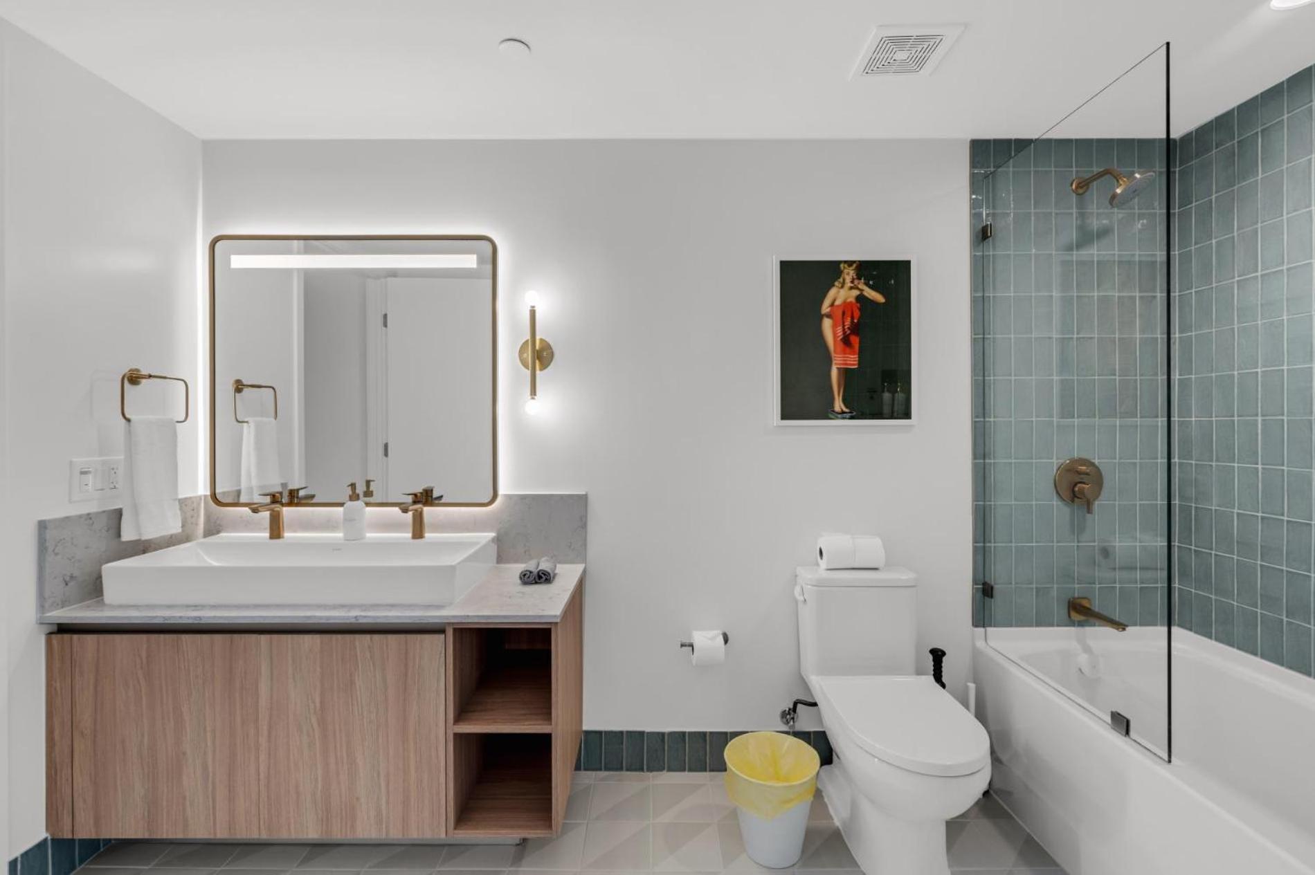 Modern 1Br Apartment With Breathtaking Views Heart Of Downtown Miami Kültér fotó