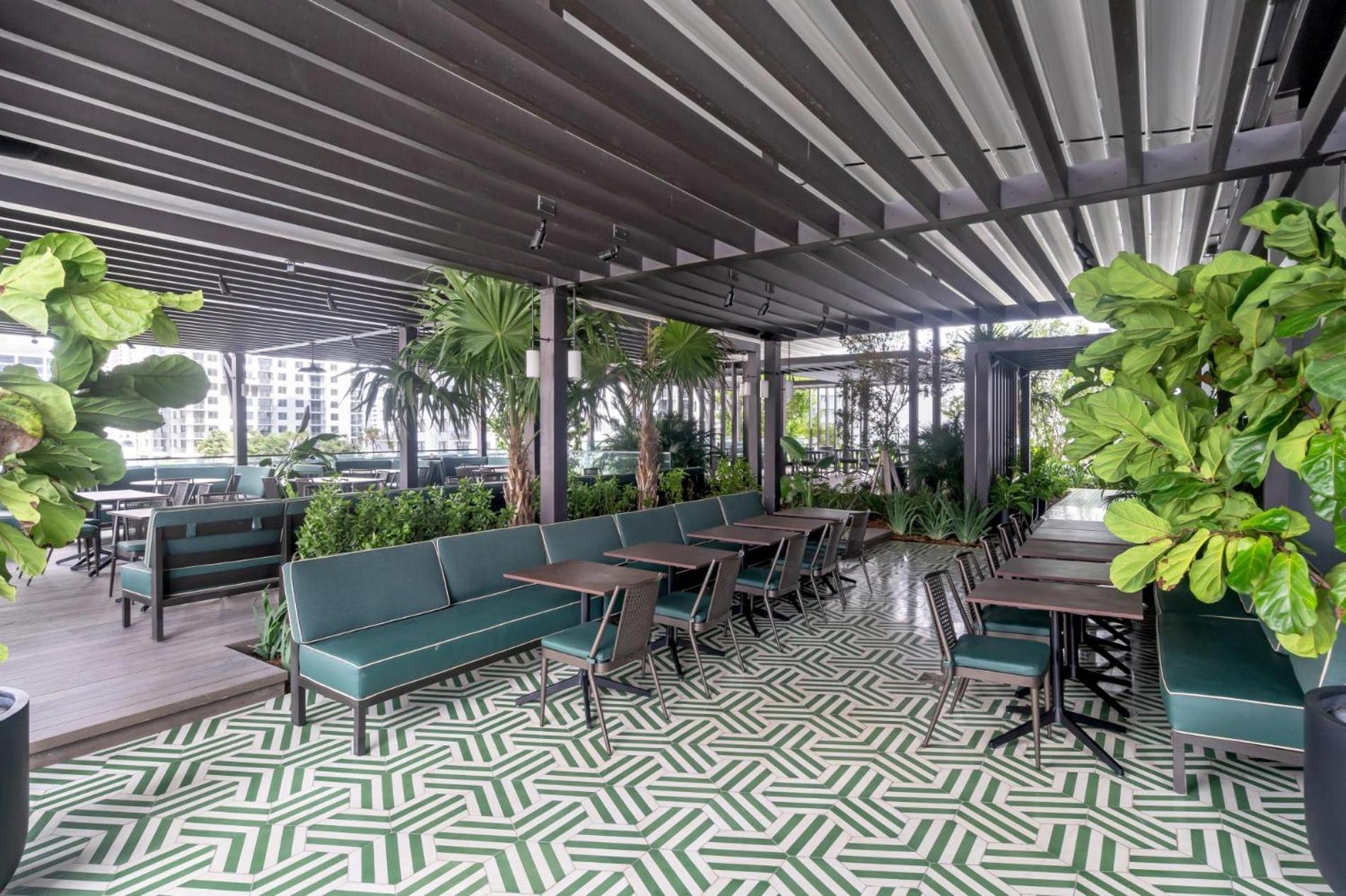 Modern 1Br Apartment With Breathtaking Views Heart Of Downtown Miami Kültér fotó