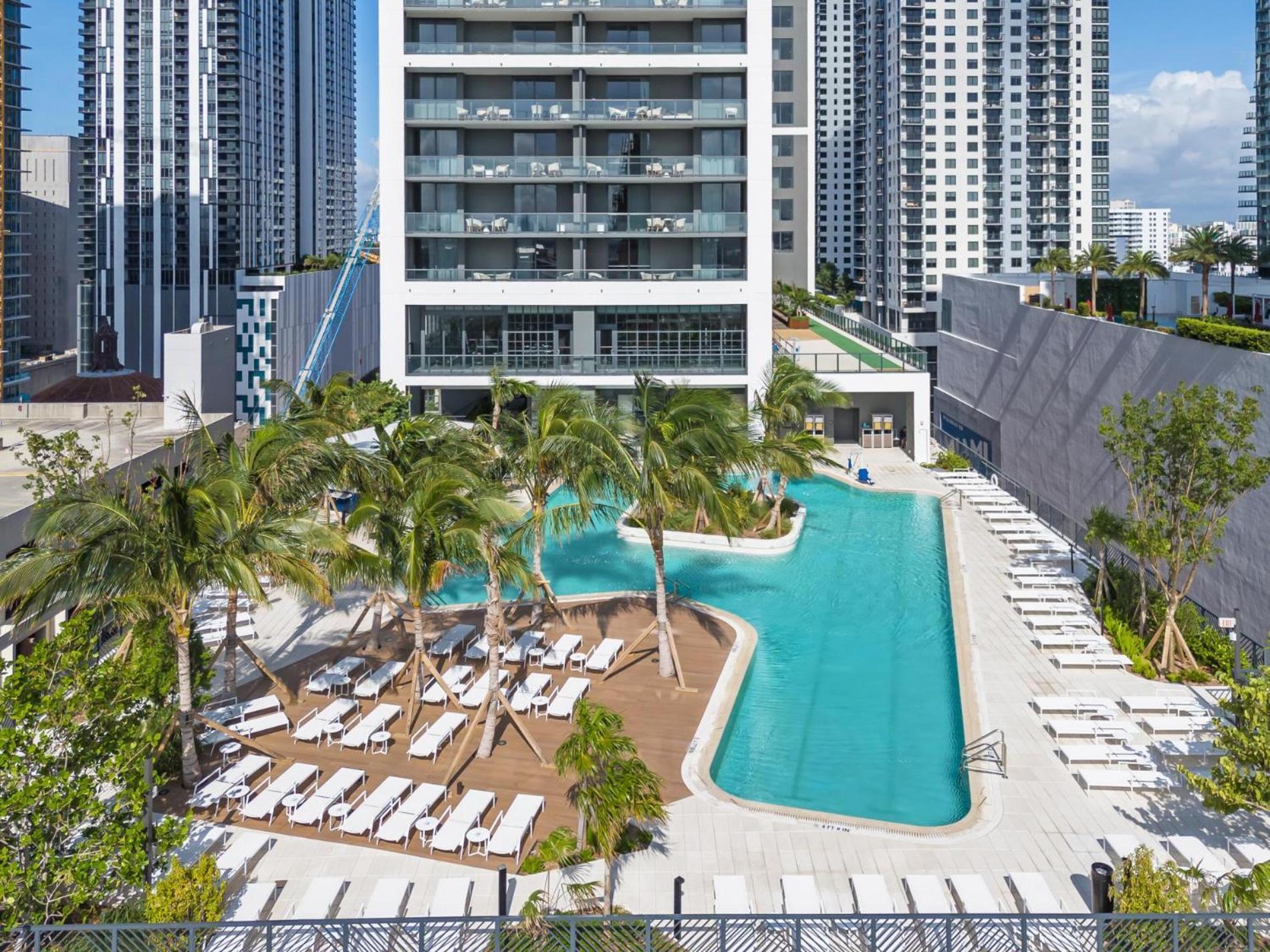 Modern 1Br Apartment With Breathtaking Views Heart Of Downtown Miami Kültér fotó