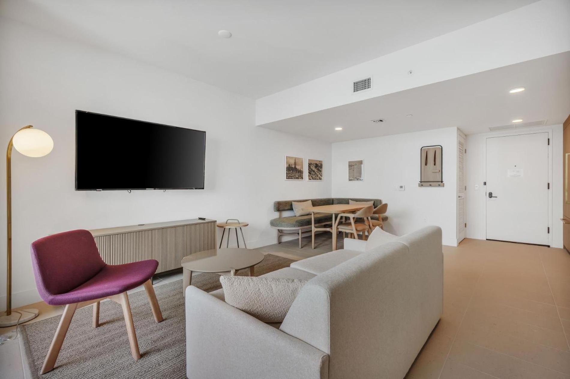 Modern 1Br Apartment With Breathtaking Views Heart Of Downtown Miami Kültér fotó
